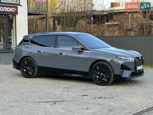 БМВ iX 2023 у Івано-Франківську на Automoto.ua Сірий БМВ iX, об'ємом двигуна 0 л та пробігом 32 тис. км за 69800 $, фото 14 на Automoto.ua