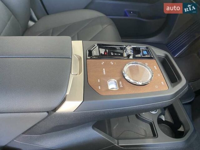 Сірий БМВ iX, об'ємом двигуна 0 л та пробігом 11 тис. км за 79800 $, фото 22 на Automoto.ua