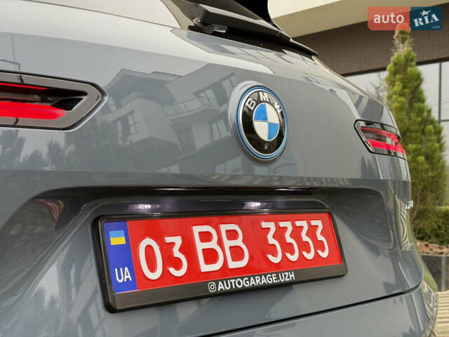 Сірий БМВ iX, об'ємом двигуна 0 л та пробігом 52 тис. км за 47700 $, фото 19 на Automoto.ua