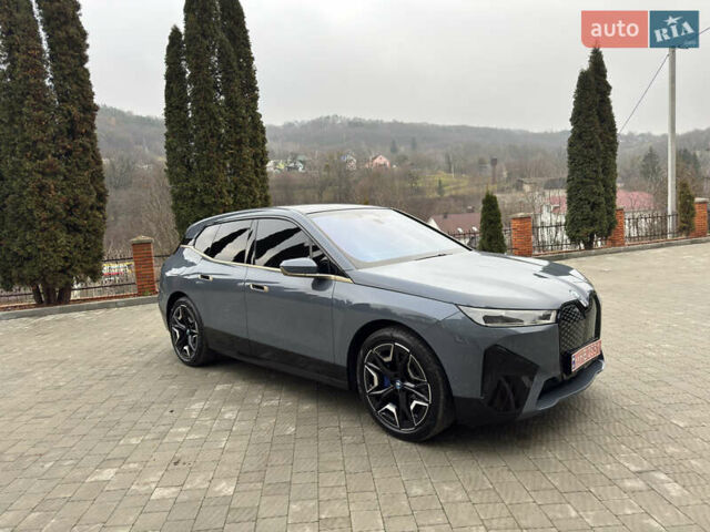 Сірий БМВ iX, об'ємом двигуна 0 л та пробігом 80 тис. км за 52400 $, фото 14 на Automoto.ua