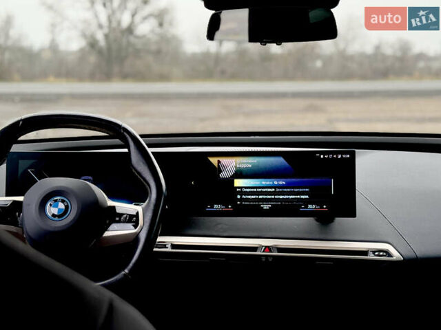 Сірий БМВ iX, об'ємом двигуна 0 л та пробігом 88 тис. км за 44000 $, фото 13 на Automoto.ua