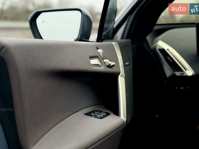 Сірий БМВ iX, об'ємом двигуна 0 л та пробігом 88 тис. км за 44000 $, фото 11 на Automoto.ua