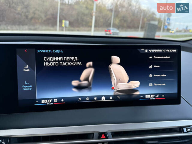 Серый БМВ iX, объемом двигателя 0 л и пробегом 50 тыс. км за 68900 $, фото 34 на Automoto.ua