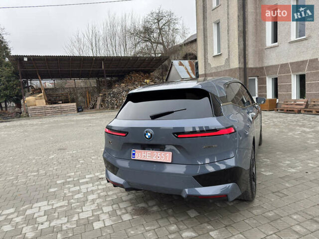 Сірий БМВ iX, об'ємом двигуна 0 л та пробігом 80 тис. км за 52400 $, фото 13 на Automoto.ua