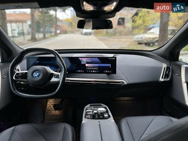 Сірий БМВ iX, об'ємом двигуна 0 л та пробігом 39 тис. км за 52950 $, фото 28 на Automoto.ua