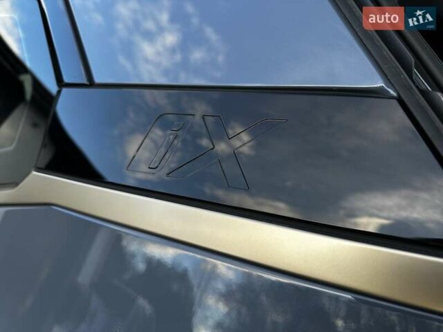 БМВ iX 2023 у Івано-Франківську на Automoto.ua Сірий БМВ iX, об'ємом двигуна 0 л та пробігом 32 тис. км за 69800 $, фото 40 на Automoto.ua