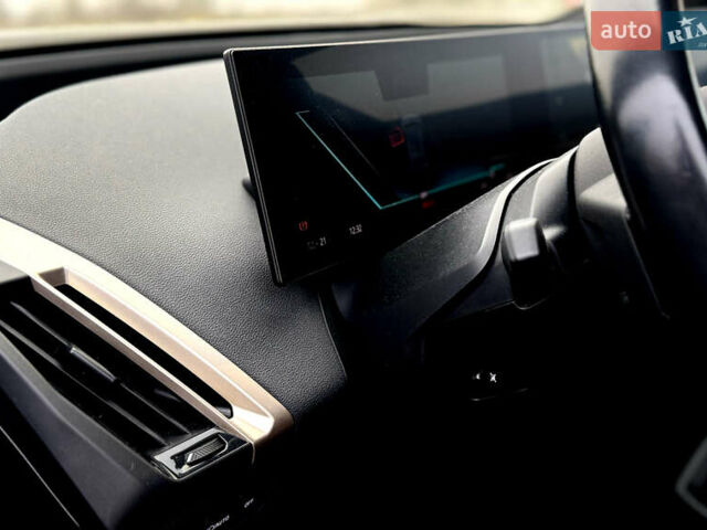 Сірий БМВ iX, об'ємом двигуна 0 л та пробігом 88 тис. км за 44000 $, фото 26 на Automoto.ua