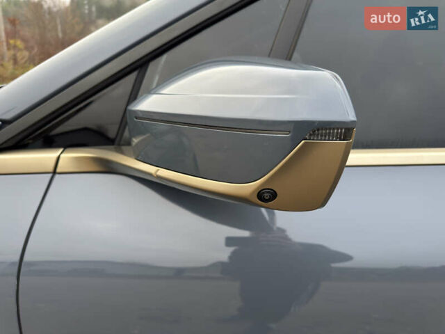 Сірий БМВ iX, об'ємом двигуна 0 л та пробігом 80 тис. км за 52400 $, фото 44 на Automoto.ua