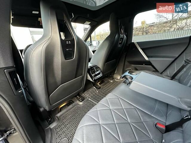 БМВ iX 2023 у Івано-Франківську на Automoto.ua Сірий БМВ iX, об'ємом двигуна 0 л та пробігом 32 тис. км за 69800 $, фото 55 на Automoto.ua