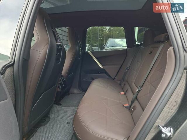 Серый БМВ iX, объемом двигателя 0 л и пробегом 20 тыс. км за 52900 $, фото 18 на Automoto.ua