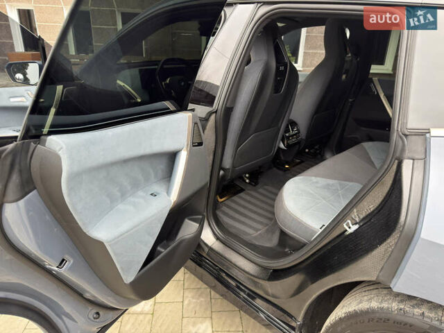 Сірий БМВ iX, об'ємом двигуна 0 л та пробігом 80 тис. км за 52400 $, фото 31 на Automoto.ua