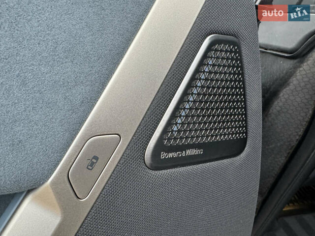 Сірий БМВ iX, об'ємом двигуна 0 л та пробігом 80 тис. км за 52400 $, фото 50 на Automoto.ua