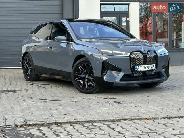 БМВ iX 2023 у Івано-Франківську на Automoto.ua Сірий БМВ iX, об'ємом двигуна 0 л та пробігом 32 тис. км за 69800 $, фото 7 на Automoto.ua