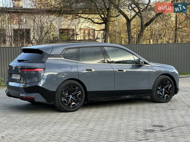 БМВ iX 2023 у Івано-Франківську на Automoto.ua Сірий БМВ iX, об'ємом двигуна 0 л та пробігом 32 тис. км за 69800 $, фото 18 на Automoto.ua