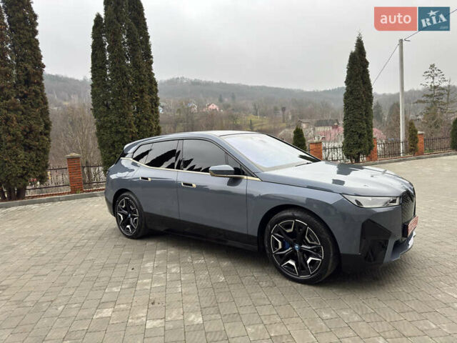 Сірий БМВ iX, об'ємом двигуна 0 л та пробігом 80 тис. км за 52400 $, фото 24 на Automoto.ua
