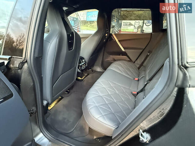Серый БМВ iX, объемом двигателя 0 л и пробегом 50 тыс. км за 68900 $, фото 18 на Automoto.ua