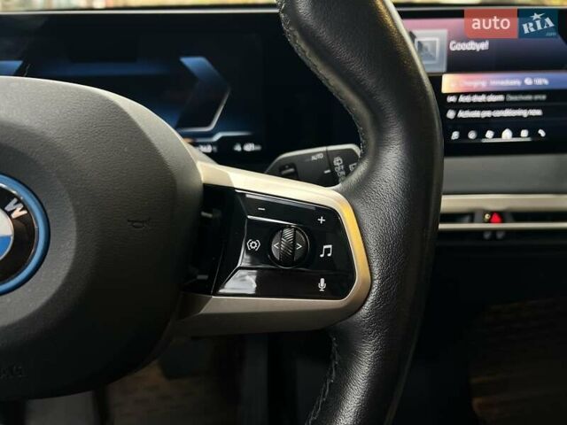 Сірий БМВ iX, об'ємом двигуна 0 л та пробігом 39 тис. км за 52950 $, фото 60 на Automoto.ua