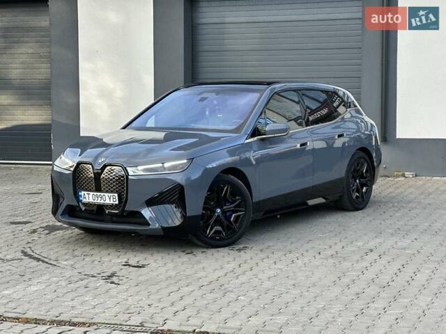 БМВ iX 2023 у Івано-Франківську на Automoto.ua Сірий БМВ iX, об'ємом двигуна 0 л та пробігом 32 тис. км за 69800 $, фото 2 на Automoto.ua