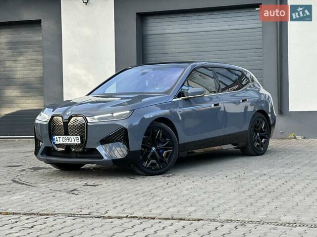 БМВ iX 2023 у Івано-Франківську на Automoto.ua Сірий БМВ iX, об'ємом двигуна 0 л та пробігом 32 тис. км за 69800 $, фото 3 на Automoto.ua