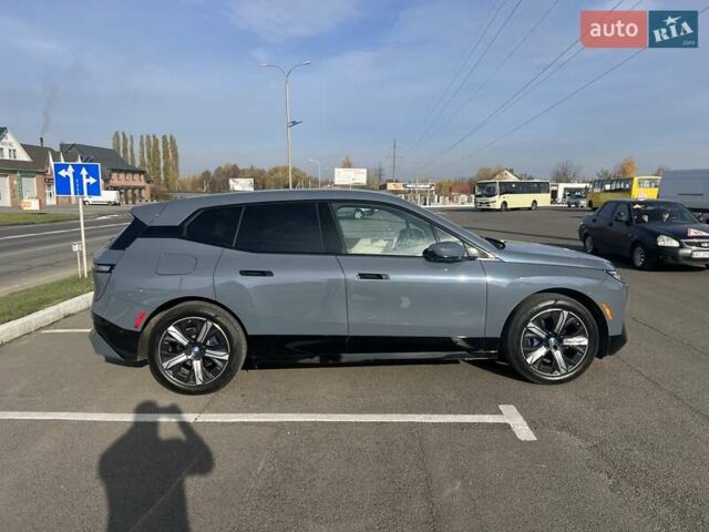 Сірий БМВ iX, об'ємом двигуна 0 л та пробігом 37 тис. км за 54900 $, фото 3 на Automoto.ua