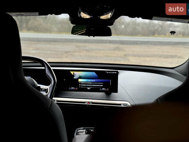 Сірий БМВ iX, об'ємом двигуна 0 л та пробігом 88 тис. км за 44000 $, фото 14 на Automoto.ua
