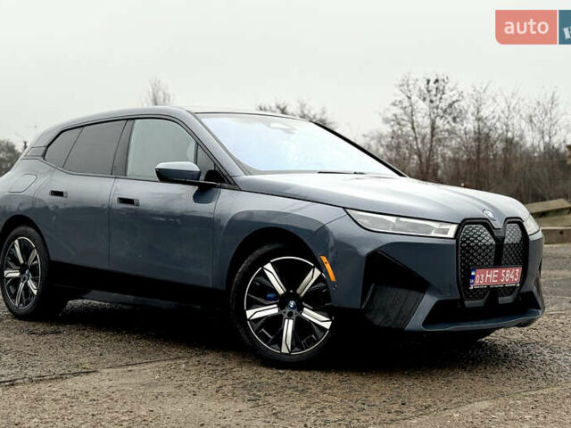 Сірий БМВ iX, об'ємом двигуна 0 л та пробігом 88 тис. км за 44000 $, фото 2 на Automoto.ua