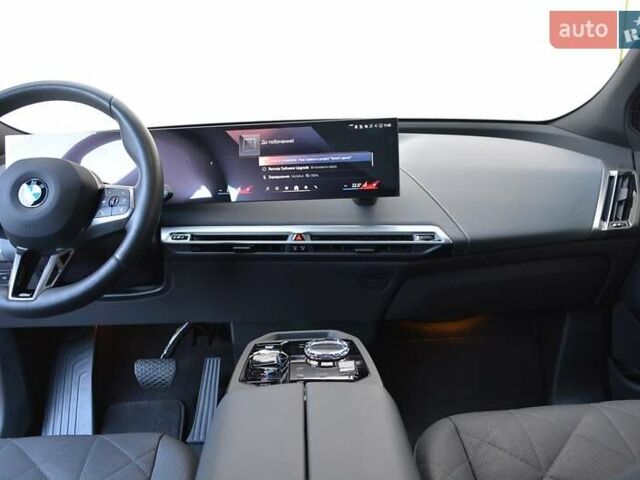 Сірий БМВ iX, об'ємом двигуна 0 л та пробігом 10 тис. км за 81893 $, фото 5 на Automoto.ua