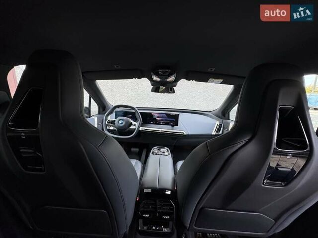 Сірий БМВ iX, об'ємом двигуна 0 л та пробігом 100 тис. км за 52900 $, фото 11 на Automoto.ua