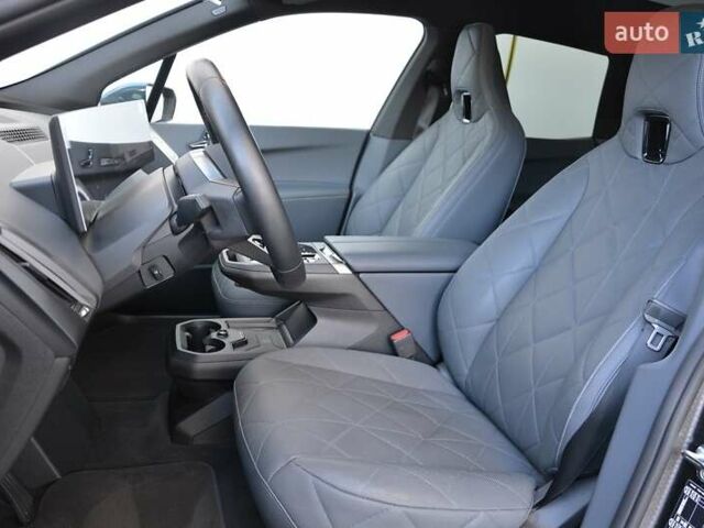Сірий БМВ iX, об'ємом двигуна 0 л та пробігом 10 тис. км за 81893 $, фото 3 на Automoto.ua