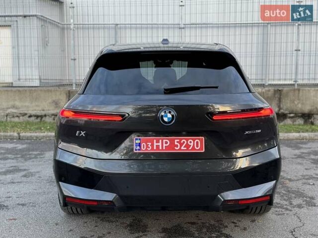 Сірий БМВ iX, об'ємом двигуна 0 л та пробігом 100 тис. км за 52900 $, фото 3 на Automoto.ua