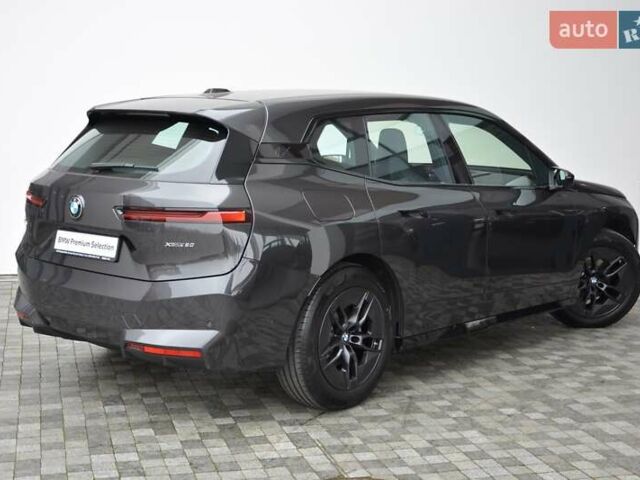 Сірий БМВ iX, об'ємом двигуна 0 л та пробігом 7 тис. км за 79222 $, фото 2 на Automoto.ua