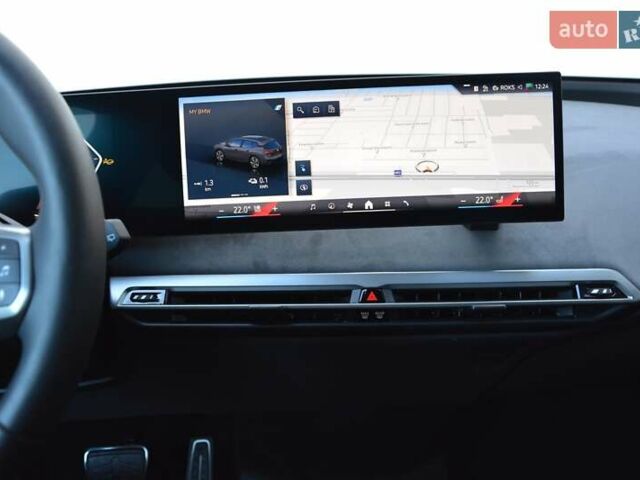 Серый БМВ iX, объемом двигателя 0 л и пробегом 3 тыс. км за 100390 $, фото 6 на Automoto.ua
