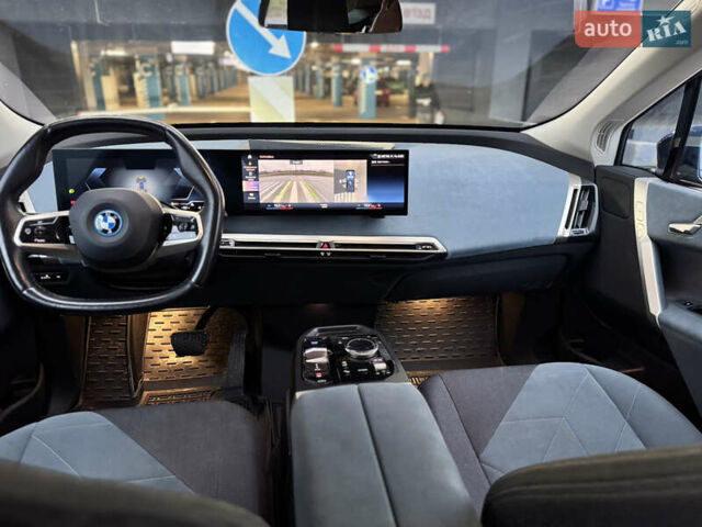 Синий БМВ iX, объемом двигателя 0 л и пробегом 87 тыс. км за 44400 $, фото 5 на Automoto.ua