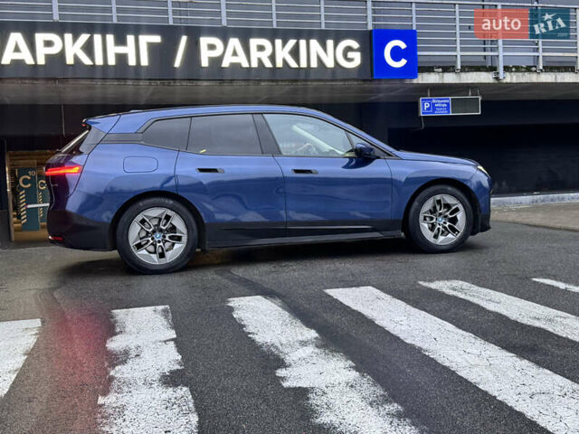 Синий БМВ iX, объемом двигателя 0 л и пробегом 87 тыс. км за 44400 $, фото 13 на Automoto.ua