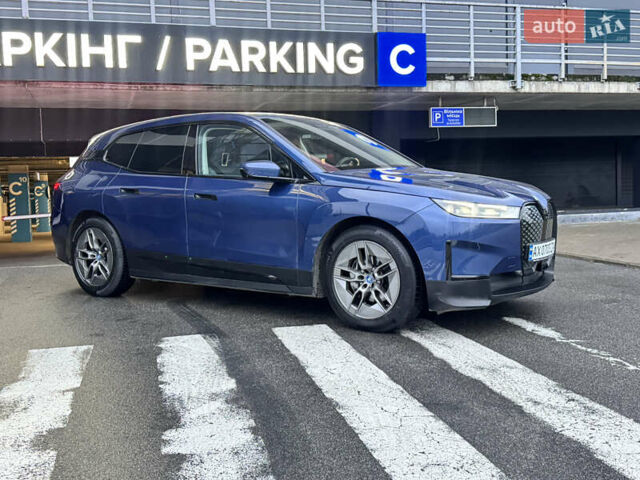 Синий БМВ iX, объемом двигателя 0 л и пробегом 87 тыс. км за 44400 $, фото 14 на Automoto.ua