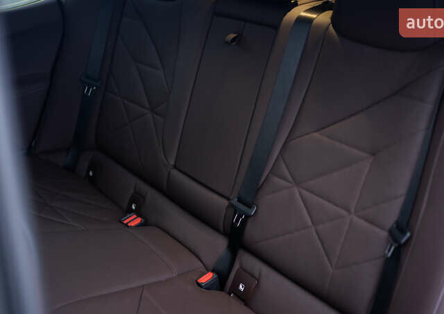 Синий БМВ iX, объемом двигателя 0 л и пробегом 29 тыс. км за 76999 $, фото 27 на Automoto.ua