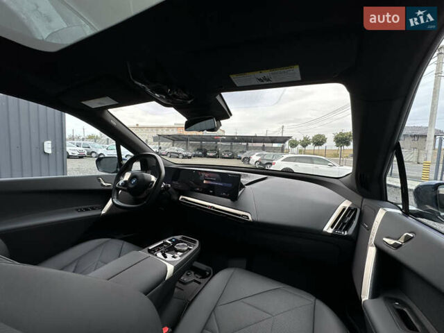 Синій БМВ iX, об'ємом двигуна 0 л та пробігом 18 тис. км за 52500 $, фото 31 на Automoto.ua