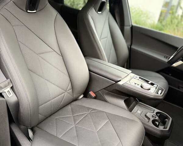 Синій БМВ iX, об'ємом двигуна 0 л та пробігом 17 тис. км за 58500 $, фото 16 на Automoto.ua