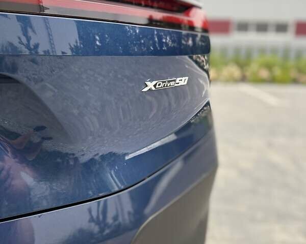 Синій БМВ iX, об'ємом двигуна 0 л та пробігом 17 тис. км за 58500 $, фото 7 на Automoto.ua