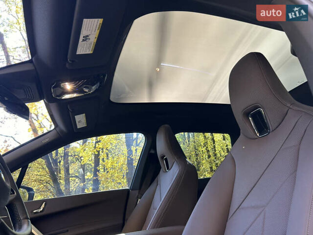 Синій БМВ iX, об'ємом двигуна 0 л та пробігом 12 тис. км за 72000 $, фото 15 на Automoto.ua