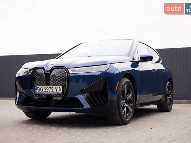 Синий БМВ iX, объемом двигателя 0 л и пробегом 9 тыс. км за 64000 $, фото 1 на Automoto.ua