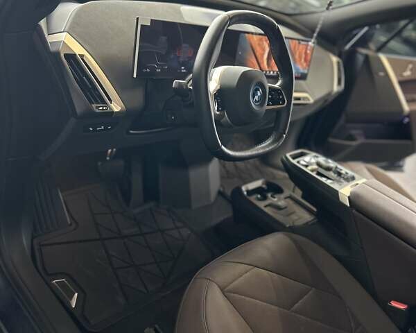 Синий БМВ iX, объемом двигателя 0 л и пробегом 13 тыс. км за 67500 $, фото 20 на Automoto.ua