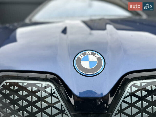 Синій БМВ iX, об'ємом двигуна 0 л та пробігом 18 тис. км за 52500 $, фото 24 на Automoto.ua