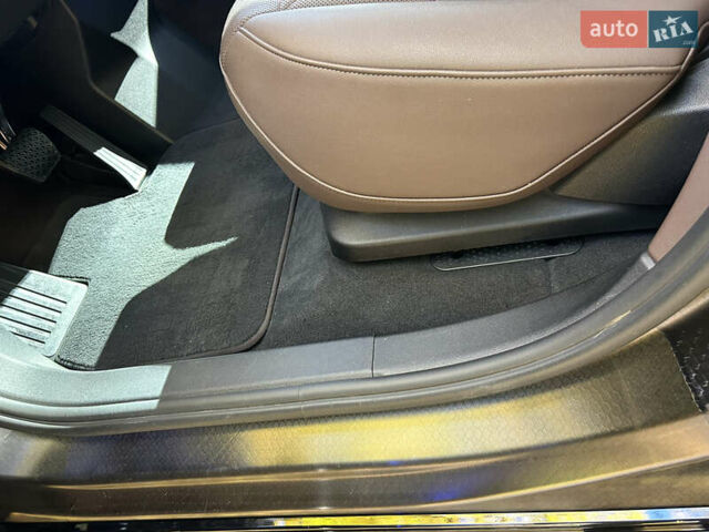 Синій БМВ iX, об'ємом двигуна 0 л та пробігом 12 тис. км за 72000 $, фото 31 на Automoto.ua