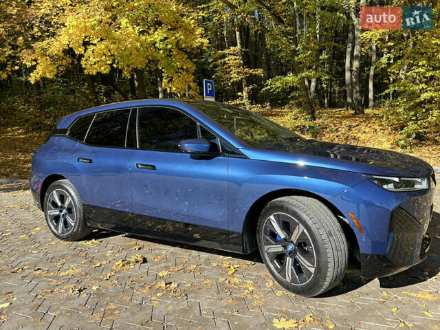 Синій БМВ iX, об'ємом двигуна 0 л та пробігом 12 тис. км за 72000 $, фото 3 на Automoto.ua