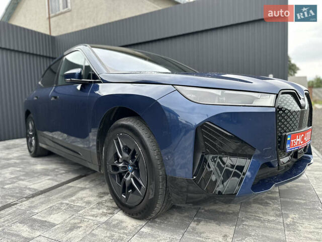 Синій БМВ iX, об'ємом двигуна 0 л та пробігом 18 тис. км за 52500 $, фото 54 на Automoto.ua