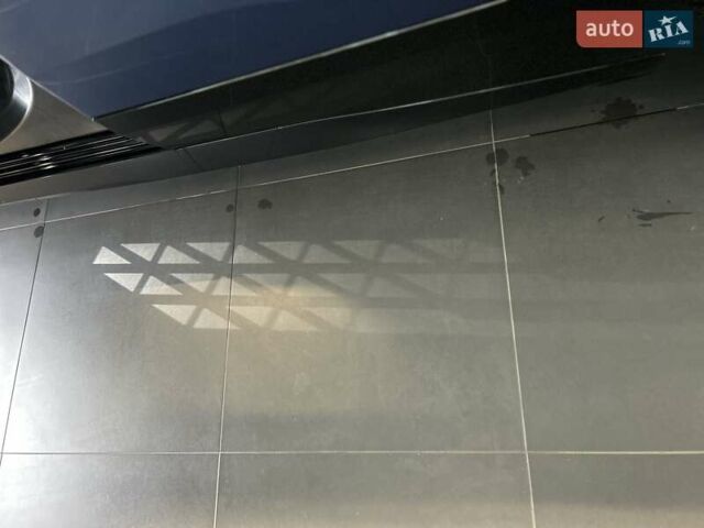 Синий БМВ iX, объемом двигателя 0 л и пробегом 13 тыс. км за 67500 $, фото 17 на Automoto.ua