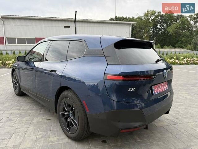Синій БМВ iX, об'ємом двигуна 0 л та пробігом 17 тис. км за 58500 $, фото 5 на Automoto.ua