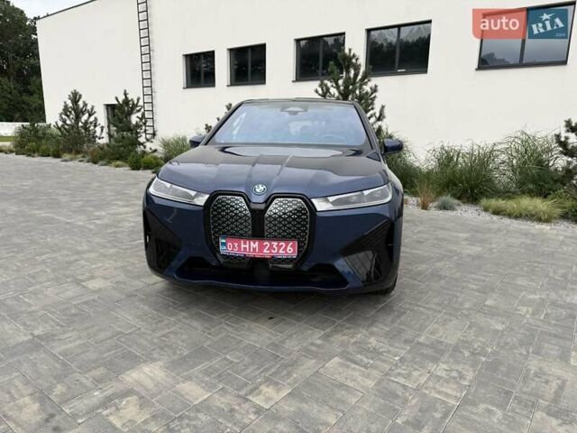 Синій БМВ iX, об'ємом двигуна 0 л та пробігом 17 тис. км за 58500 $, фото 18 на Automoto.ua