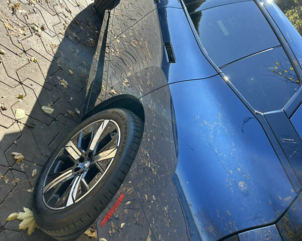 Синій БМВ iX, об'ємом двигуна 0 л та пробігом 12 тис. км за 72000 $, фото 5 на Automoto.ua